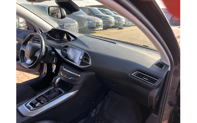 Peugeot 308 2.0HDI Allure AVTOMAT/NAVI/KOJA/PANORAMA/KAMERA - автомобили, коли, обяви за нови и употребявани 10