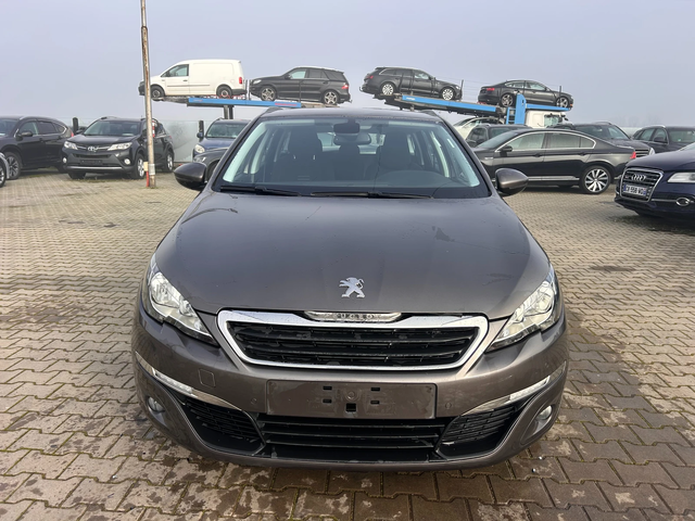 Peugeot 308 1.6HDI NAVI EURO 5 - автомобили, коли, обяви за нови и употребявани 2
