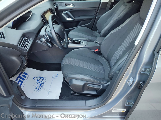 Peugeot 308 4-вр. Комби 131к.с. Дизел - автомобили, коли, обяви за нови и употребявани 11