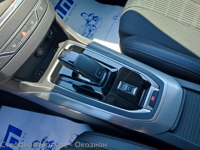 Peugeot 308 4-вр. Комби 131к.с. Дизел - автомобили, коли, обяви за нови и употребявани 13