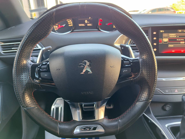 Peugeot 308 4-вр. Комби 180к.с. Дизел - автомобили, коли, обяви за нови и употребявани 8