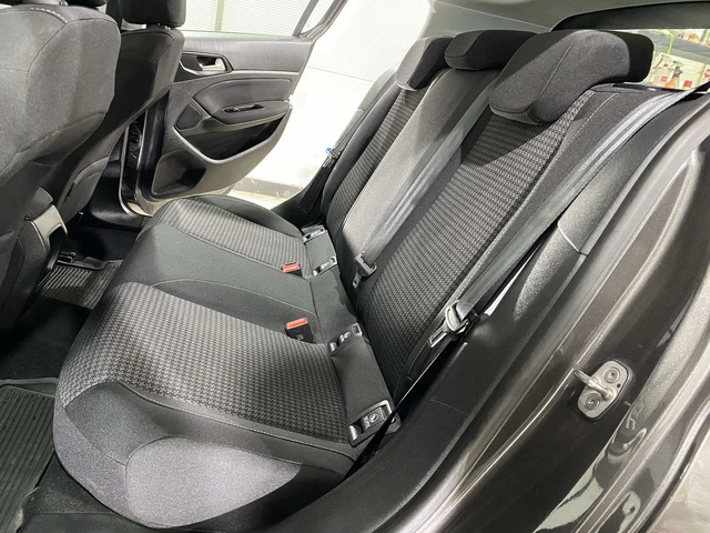 Peugeot 308 1.6D - автомобили, коли, обяви за нови и употребявани 10