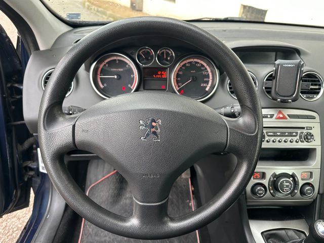 Peugeot 308 1.6HDI / 1-ви собственик - автомобили, коли, обяви за нови и употребявани 11