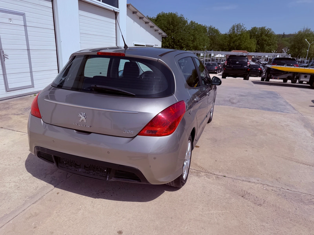 Peugeot 308 1.6hdi * 150000km* NOVA* - автомобили, коли, обяви за нови и употребявани 14