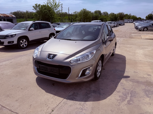 Peugeot 308 1.6hdi * 150000km* NOVA* - автомобили, коли, обяви за нови и употребявани 1