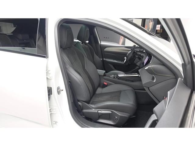 Peugeot 308 GT Line | Подгрев | Масаж | Памет | - автомобили, коли, обяви за нови и употребявани 9