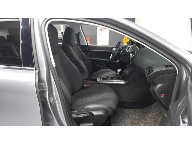 Peugeot 308 SW 1.6 BlueHDi Allure Auto - автомобили, коли, обяви за нови и употребявани 7