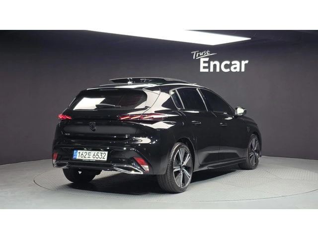 Peugeot 308 | Панорама | Кожа | Подгрев | Навигация - автомобили, коли, обяви за нови и употребявани 1