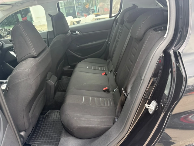 Peugeot 308 1.6 - автомобили, коли, обяви за нови и употребявани 11