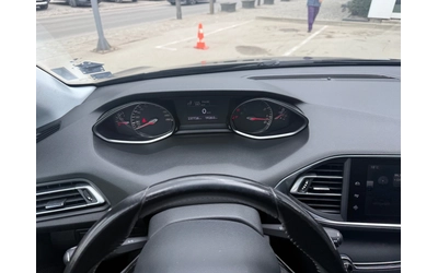 Peugeot 308 1.6 - автомобили, коли, обяви за нови и употребявани 13