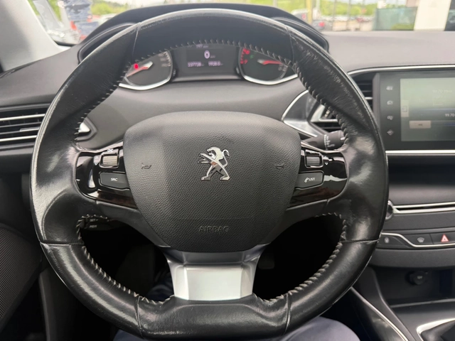 Peugeot 308 1.6 - автомобили, коли, обяви за нови и употребявани 14
