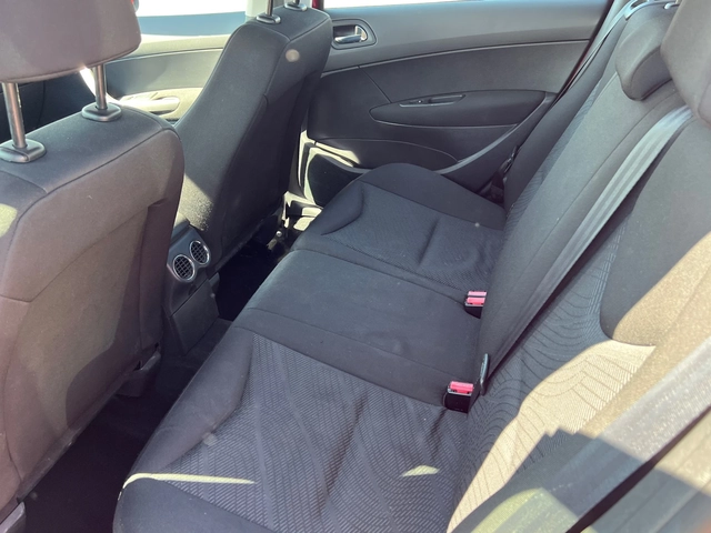 Peugeot 308 - автомобили, коли, обяви за нови и употребявани 12