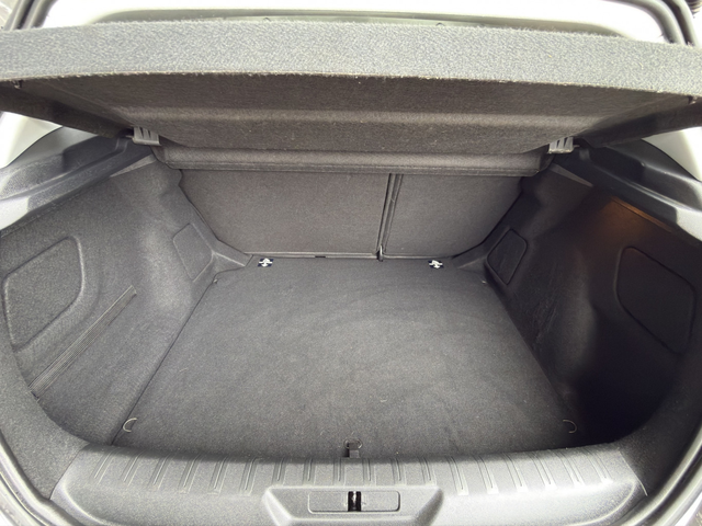 Peugeot 308 ACTIVE 1.5 BlueHDi 130 EAT8 EURO 6 - автомобили, коли, обяви за нови и употребявани 12