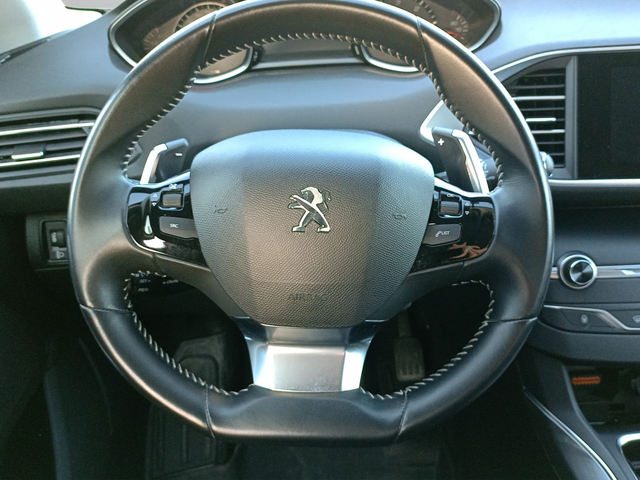 Peugeot 308 ACTIVE 1.5 BlueHDi 130 EAT8 EURO 6 - автомобили, коли, обяви за нови и употребявани 11