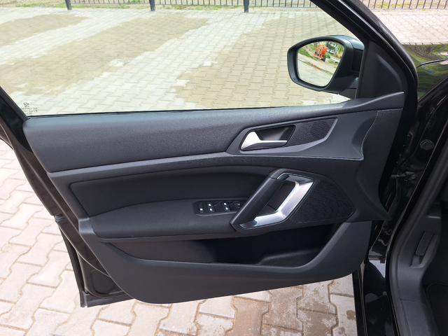 Peugeot 308 ДИЗЕЛ от Италия - автомобили, коли, обяви за нови и употребявани 14