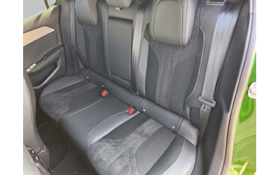 Peugeot 308 GT 1,6 Plug-in HYBRID 2WD 225 e-EAT8 EURO 6.4 - автомобили, коли, обяви за нови и употребявани 11