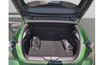 Peugeot 308 GT 1,6 Plug-in HYBRID 2WD 225 e-EAT8 EURO 6.4 - автомобили, коли, обяви за нови и употребявани 12