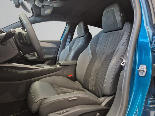 Peugeot 308 GT - автомобили, коли, обяви за нови и употребявани 9