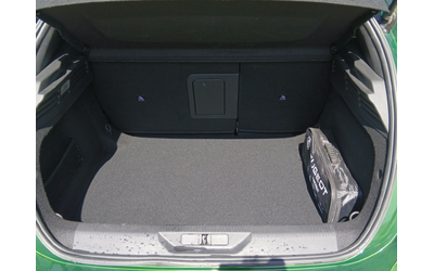 Peugeot 308 GT - автомобили, коли, обяви за нови и употребявани 15