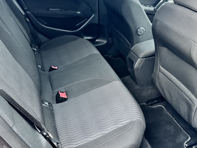 Peugeot 308 ЛИЗИНГ - автомобили, коли, обяви за нови и употребявани 9
