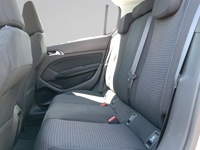 Peugeot 308 NEW ACTIVE 1.2 e-THP 110 BVM6 EURO6.2 - автомобили, коли, обяви за нови и употребявани 9