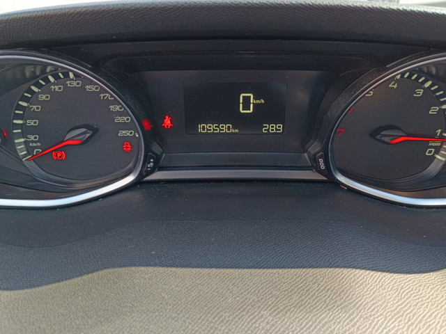 Peugeot 308 SW ACTIVE - автомобили, коли, обяви за нови и употребявани 9