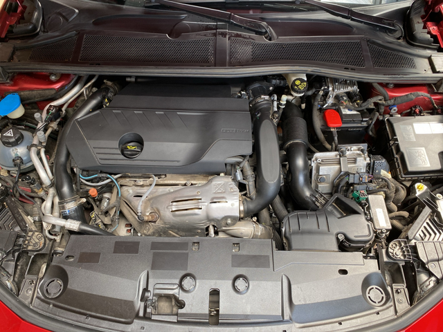 Peugeot 308 SW ALLURE PACK 1,6 Plug-in HYBRID 2WD 180 e-EAT8 EURO 6 - автомобили, коли, обяви за нови и употребявани 12