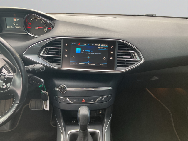 Peugeot 308 SW NEW ALLURE 2.0 e-HDI 150 EAT6 EURO6 - автомобили, коли, обяви за нови и употребявани 9