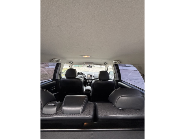 Peugeot 4007 2.4 - автомобили, коли, обяви за нови и употребявани 12