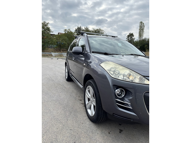 Peugeot 4007 2.4 - автомобили, коли, обяви за нови и употребявани 8