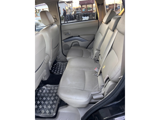 Peugeot 4007 2.2HDI 4WD AVTOMAT/NAVI/KOJA 6+ 1 EURO 4 - автомобили, коли, обяви за нови и употребявани 9