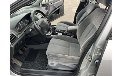 Peugeot 407 2.0I 136кс EURO 4 КЛИМАТРОНИК ПОДГРЕВ ПАРКТРОНИК - автомобили, коли, обяви за нови и употребявани 7