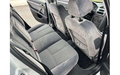 Peugeot 407 2.0I 136кс EURO 4 КЛИМАТРОНИК ПОДГРЕВ ПАРКТРОНИК - автомобили, коли, обяви за нови и употребявани 9