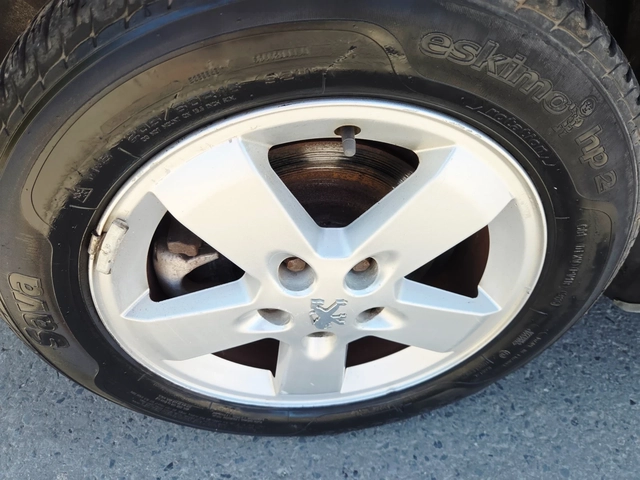 Peugeot 407 1, 600HDI EURO5 - автомобили, коли, обяви за нови и употребявани 14
