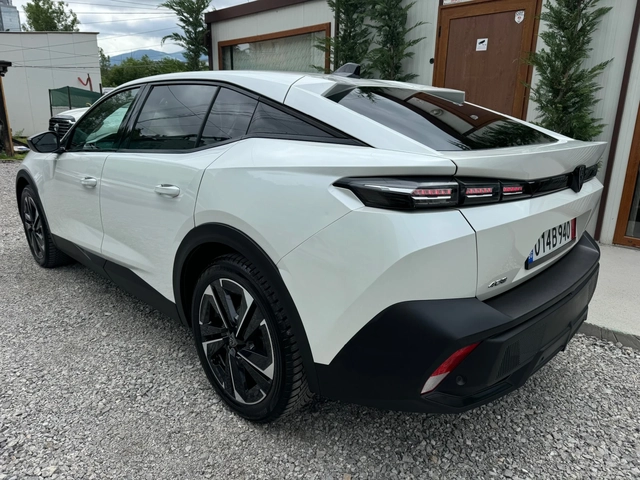 Peugeot 408 - автомобили, коли, обяви за нови и употребявани 4