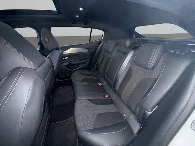 Peugeot 408 GT 1,6 Plug-in HYBRID 2WD 180 e-EAT8 EURO 6.4 - автомобили, коли, обяви за нови и употребявани 11