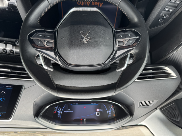 Peugeot 5008 1.5 / 6+ 1 места / Автомат / ЛИЗИНГ - автомобили, коли, обяви за нови и употребявани 11