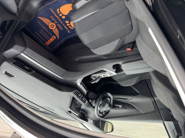 Peugeot 5008 1.5 / 6+ 1 места / Автомат / ЛИЗИНГ - автомобили, коли, обяви за нови и употребявани 9