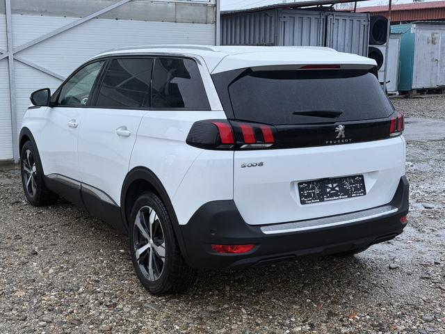 Peugeot 5008 1.5 HDI Навигация/Digital/Камера/Ambient/Лизинг - автомобили, коли, обяви за нови и употребявани 5