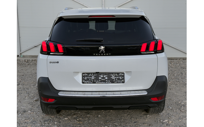 peugeot-5008-1-5-hdi-navigatsiya-digital-kamera-ambient-lizing - 4