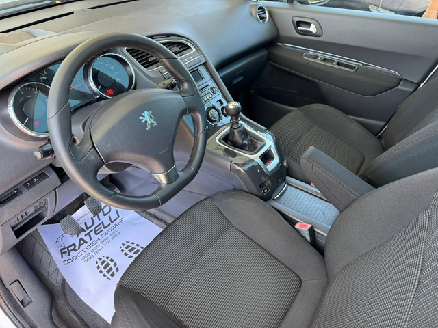 Peugeot 5008 1.6HDI СОБСТВЕН ЛИЗИНГ* БАРТЕР* БЯЛА ПЕРЛА - автомобили, коли, обяви за нови и употребявани 13