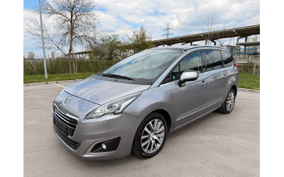 peugeot-5008 - 0
