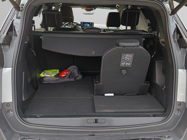 Peugeot 5008 - автомобили, коли, обяви за нови и употребявани 13