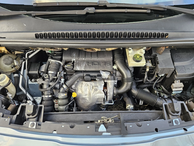 Peugeot 5008 1.6HDI-109кс= АВТОМАТ= НАВИ= АВТОПИЛОТ - автомобили, коли, обяви за нови и употребявани 16