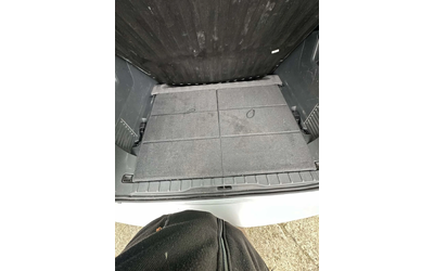 Peugeot 5008 - автомобили, коли, обяви за нови и употребявани 8