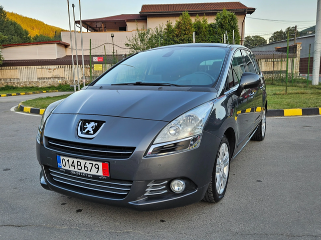 Peugeot 5008 1.6 AVTOMAT/NAVIG/PANORAMA - автомобили, коли, обяви за нови и употребявани 0