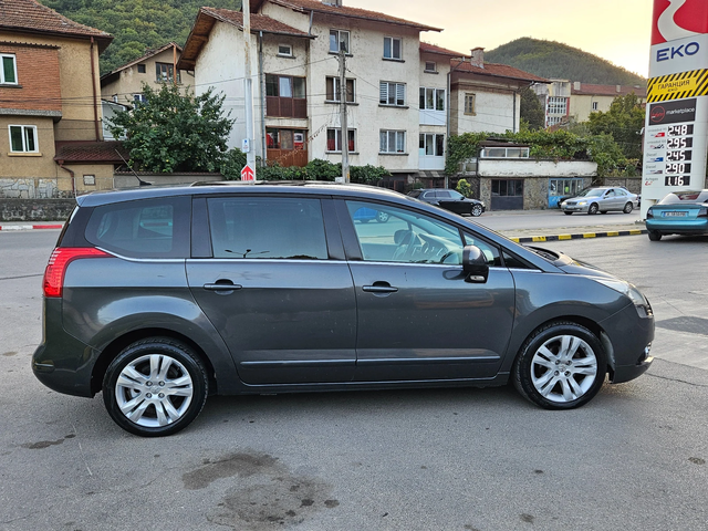 Peugeot 5008 1.6 AVTOMAT/NAVIG/PANORAMA - автомобили, коли, обяви за нови и употребявани 5