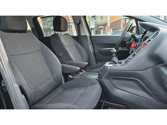 Peugeot 5008 1.6 Hdi 7mesta/Klimatron/6skorosti - автомобили, коли, обяви за нови и употребявани 12