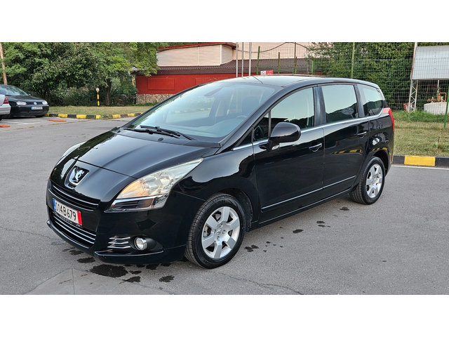 Peugeot 5008 1.6 Hdi 7mesta/Klimatron/6skorosti - автомобили, коли, обяви за нови и употребявани 1