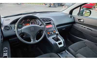 Peugeot 5008 1.6 Hdi 7mesta/Klimatron/6skorosti - автомобили, коли, обяви за нови и употребявани 9